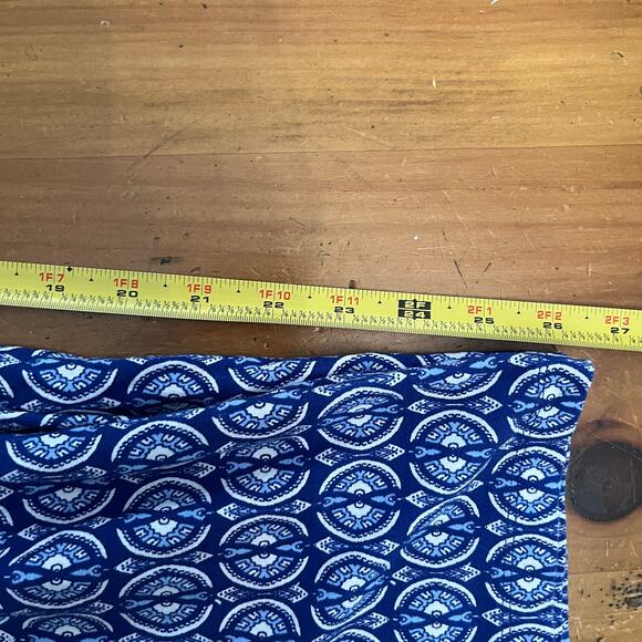 Chico's Travelers Women's Blue White Printed Crepe Pull-On Ankle Pants Size 10 R - Picture 8 of 9